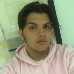 Meet your Posher, Ernesto